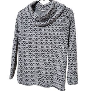 Croft Barrow Top Sweater Size Medium Gray Cowl Neck Chunky Knit Warm